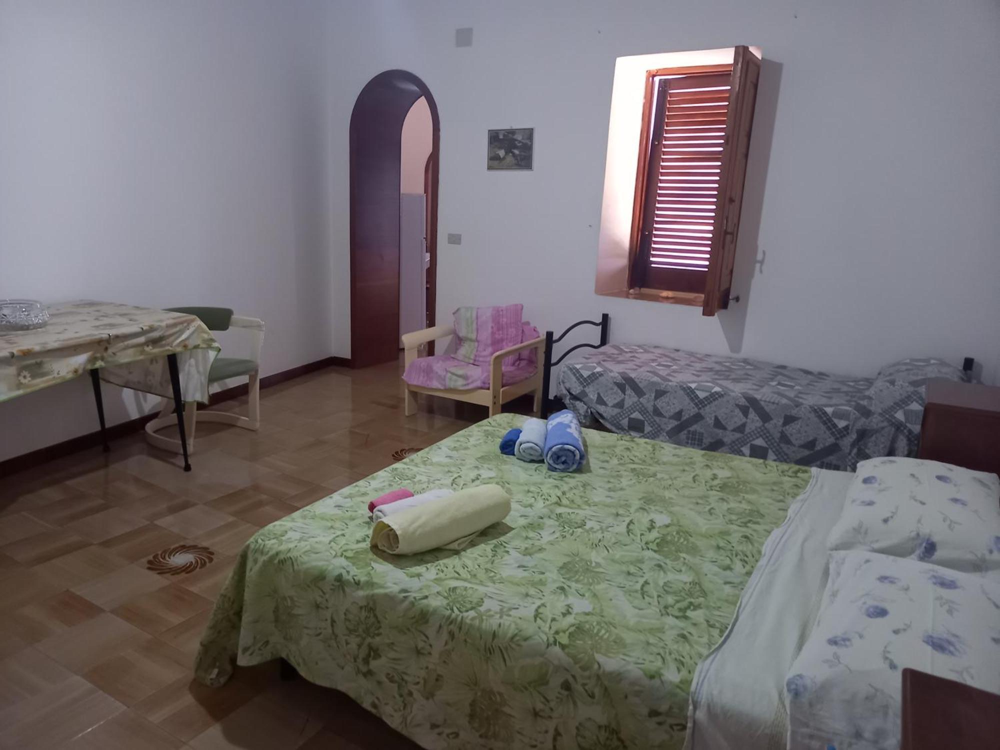 Apartamento Casa Garibaldi Leni Habitación foto